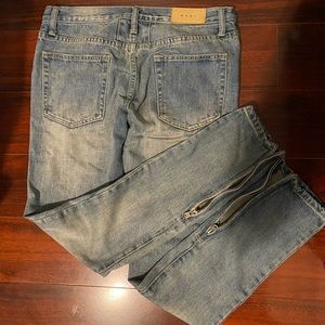MNML skinny jeans size 30